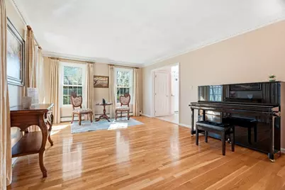 9 Belknap Dr, Andover, MA 01810 - Photo 7