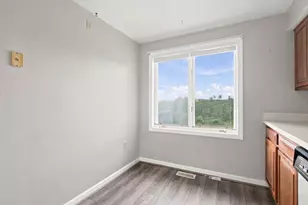 2604 Lewis O Gray Dr, Saugus, MA 01906 - Photo 9