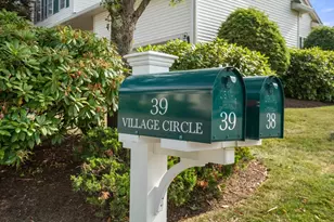 39 Village Cir, Milford, MA 01757 - Photo 37