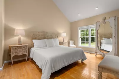39 Village Cir #39, Milford, MA 01757 - Photo 15