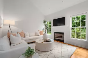 39 Village Cir, Milford, MA 01757 - Photo 5