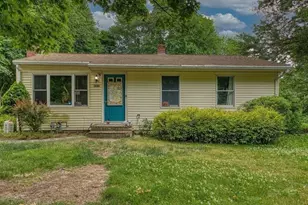 490 North Ave, Rockland, MA 02370 - Photo 1