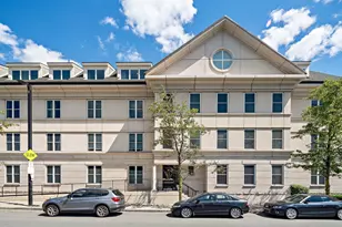 65 Chelsea St, Boston, MA 02129 - Photo 17