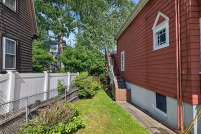 95 Marshall St, Winthrop, MA 02152 - Photo 15