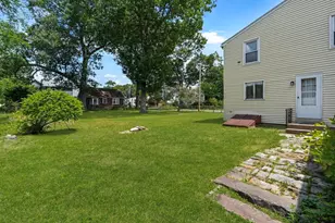 25 Prince Ave, West Springfield, MA 01089 - Photo 31