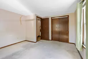 25 Prince Ave, West Springfield, MA 01089 - Photo 23