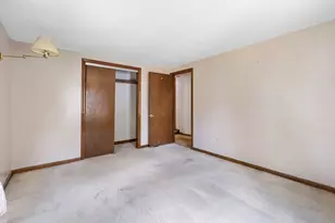 25 Prince Ave, West Springfield, MA 01089 - Photo 25