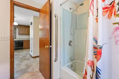 25 Prince Avenue, West Springfield, MA 01089 - Photo 19