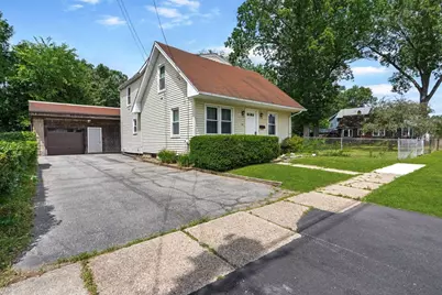 25 Prince Avenue, West Springfield, MA 01089 - Photo 1
