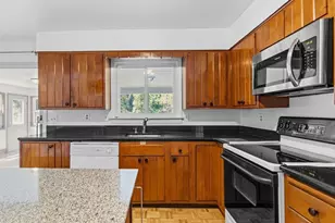 4 Merrymount Dr, Dartmouth, MA 02747 - Photo 13