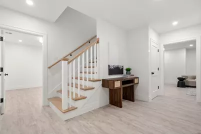 28 Parker Rd, Wellesley, MA 02482 - Photo 27