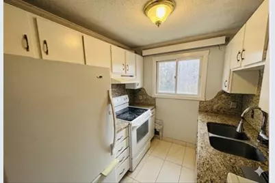 520 High St #7, Clinton, MA 01510 - Photo 7