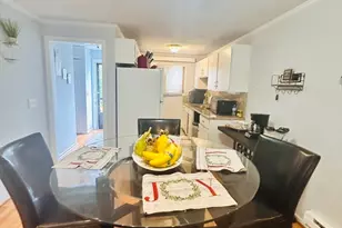 520 High St, Clinton, MA 01510 - Photo 3