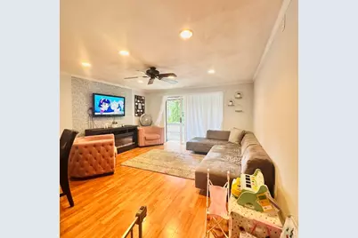 520 High St #7, Clinton, MA 01510 - Photo 5