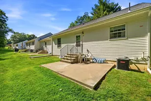33 Rosewood, Southwick, MA 01077 - Photo 9