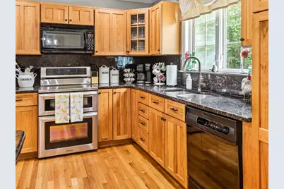 18-A Ackley Dr, Leicester, MA 01542 - Photo 7