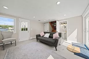 1 Toms Way, Stoneham, MA 02180 - Photo 9