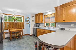 183 Park St, Easthampton, MA 01027 - Photo 19