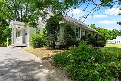 183 Park St, Easthampton, MA 01027 - Photo 3