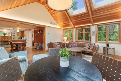 183 Park St, Easthampton, MA 01027 - Photo 11