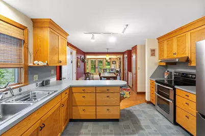 183 Park St, Easthampton, MA 01027 - Photo 21