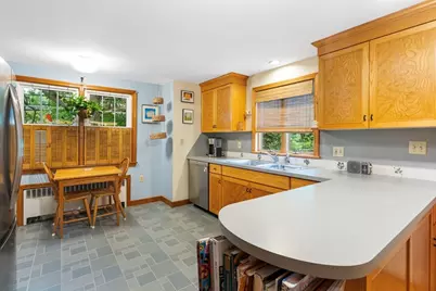 183 Park St, Easthampton, MA 01027 - Photo 23
