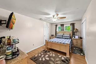 31 Wallace Cir, Malden, MA 02148 - Photo 19
