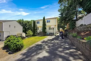 31 Wallace Cir, Malden, MA 02148 - Photo 5