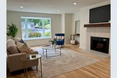 20 Alberta Dr, Hudson, MA 01749 - Photo 9