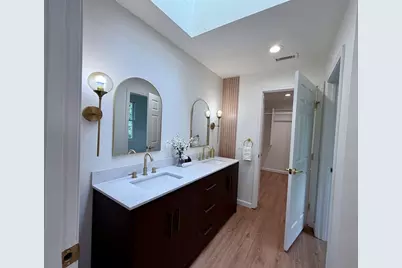 20 Alberta Dr, Hudson, MA 01749 - Photo 23