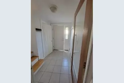 5 Greenleaf Cir, Framingham, MA 01701 - Photo 7