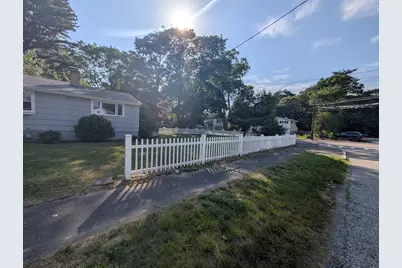 5 Greenleaf Cir, Framingham, MA 01701 - Photo 3