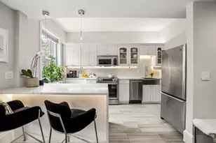 45 St Botolph, Boston, MA 02116 - Photo 5