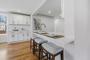 8 Hammatt St, Ipswich, MA 01938 - Photo 5