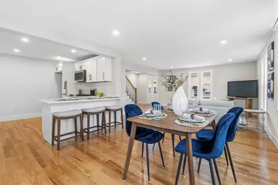 8 Hammatt St, Ipswich, MA 01938 - Photo 3