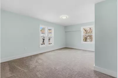 8 Hammatt St, Ipswich, MA 01938 - Photo 11