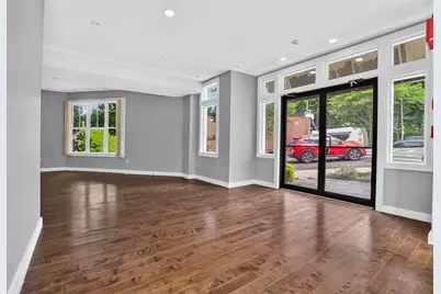 370 Beech St #3, Boston, MA 02131 - Photo 7