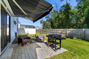 24 Primrose Ln, Ipswich, MA 01938 - Photo 5