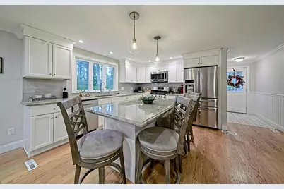 2 Nottingham Dr, Raynham, MA 02767 - Photo 17
