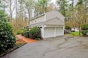 2 Nottingham Dr, Raynham, MA 02767 - Photo 3