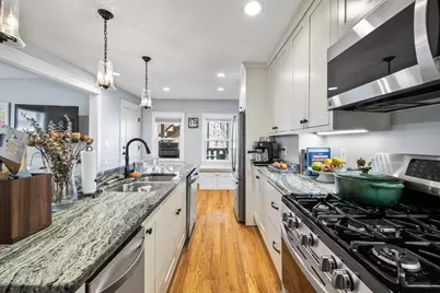 228 Havre St #3, Boston, MA 02128 - Photo 9