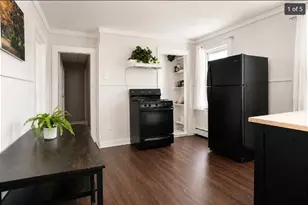 24 Tracey St, Peabody, MA 01960 - Photo 1