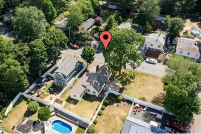73 Sweetwater St, Saugus, MA 01906 - Photo 23