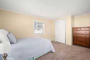 73 Sweetwater St, Saugus, MA 01906 - Photo 13