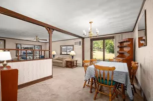 73 Sweetwater St, Saugus, MA 01906 - Photo 5