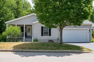 4 Leslie Ct, Rockland, MA 02370 - Photo 1