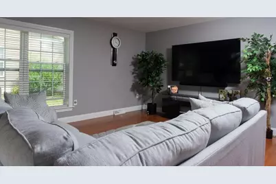 4 Leslie Court, Rockland, MA 02370 - Photo 7
