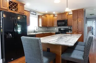 4 Leslie Ct, Rockland, MA 02370 - Photo 9