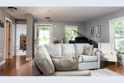 4 Leslie Court, Rockland, MA 02370 - Photo 5