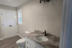 120 High St, Hardwick, MA 01031 - Photo 9